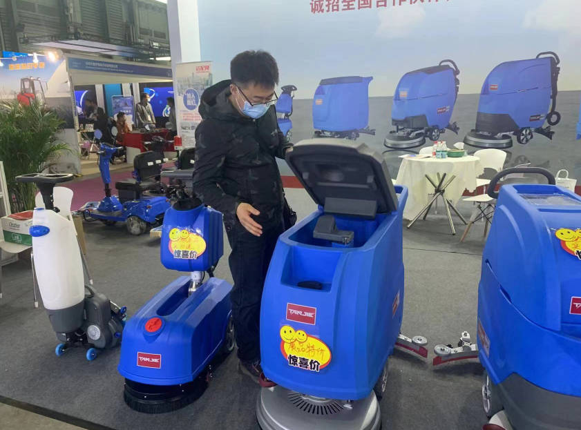 焦作坦洁洗地机公司致力于电动洗地机的生产、销售和服务百家