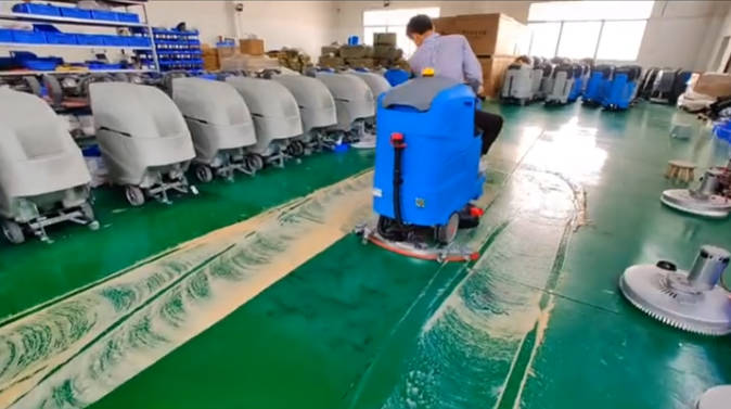 焦作2023年还在用人工的物业保洁不妨试试洗地机吧